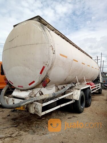 TRUK TANGKI HI BLOW/BULK HINO FL 235 JW 2012