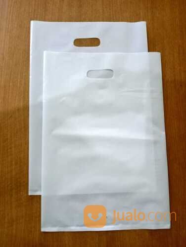 Plastik PE Plong Warna Tebal Kuat