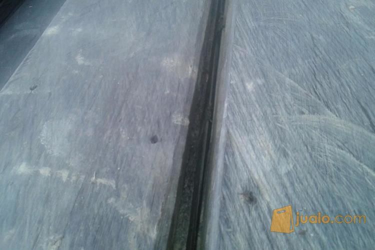 Papan Kayu Ulin Bekas Kalimantan