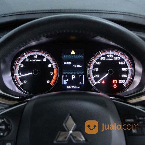 MITSUBISHI XPANDER (GRAPHITE GREY METALLIC) TYPE ULTIMATE 1.5 A/T (2019)