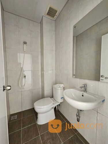 Ruko YC hub 3 Lantai ruko baru siap pakai bsd city