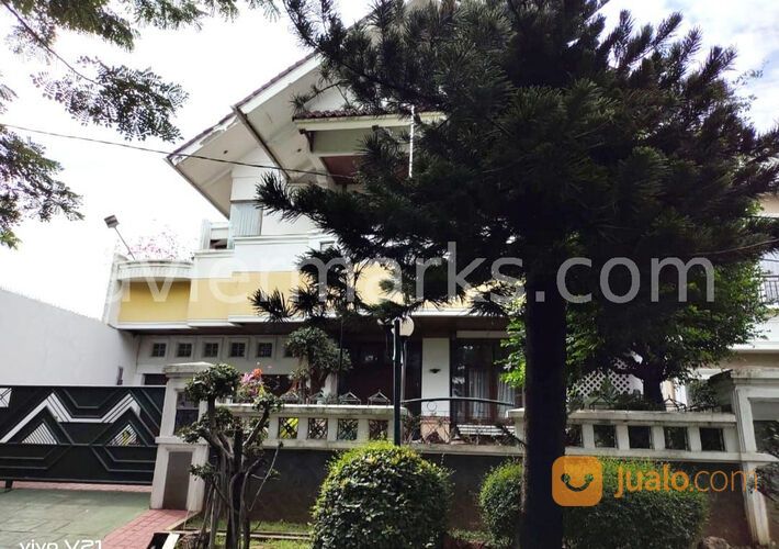 RUMAH 2 LANTAI TAMAN ALFA INDAH