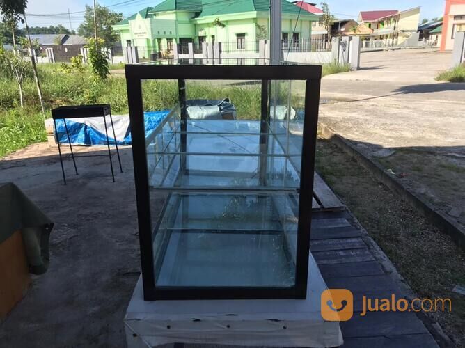 Etalase Kaca bening Ukuran Besar
