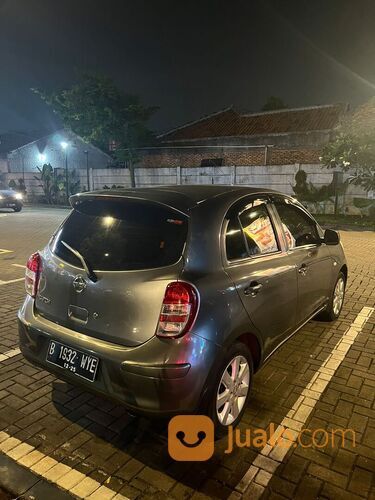 Nissan March 2011 Akhir tipe tertinggi XS matic Sehat