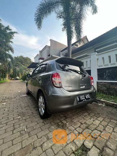 Nissan March 2011 Akhir tipe tertinggi XS matic Sehat
