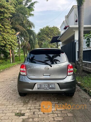 Nissan March 2011 Akhir tipe tertinggi XS matic Sehat