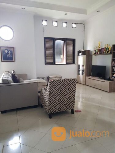 Puri Indah Sidoarjo, Rumah Mewah Di Perum Elite