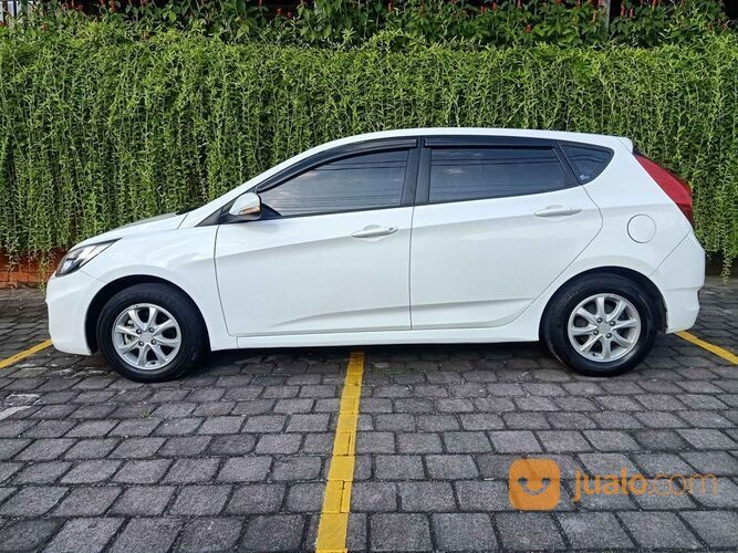 Hyundai Grand Avega 1.4 Manual 2013 asli Bali Lowkm Putih