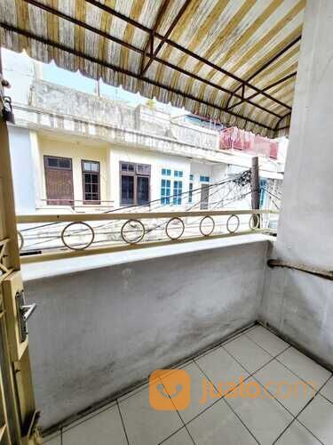 Rumah Komplek Pasar 3 Baru (Jalan Pasar III - Krakatau) Medan