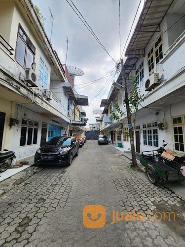Rumah Komplek Pasar 3 Baru (Jalan Pasar III - Krakatau) Medan