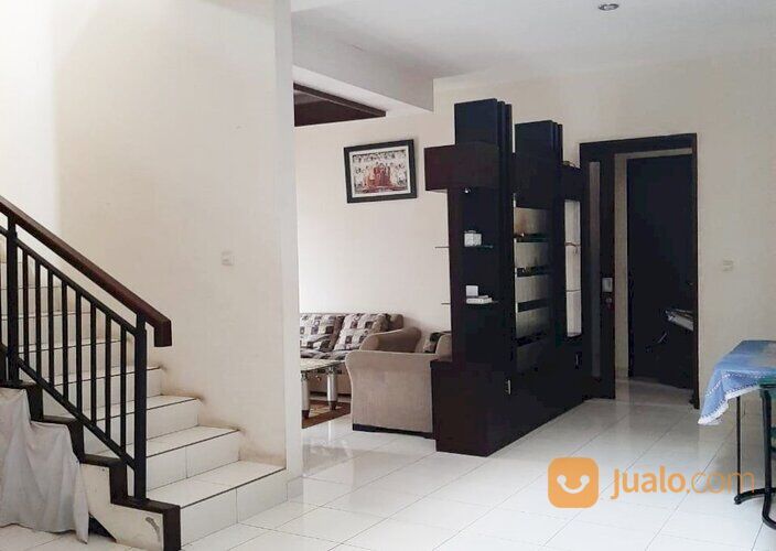 Rumah Mewah SHM Di Sariwangi Indah Parongpong Bandung dekat Polban