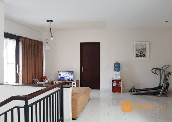 Rumah Mewah SHM Di Sariwangi Indah Parongpong Bandung dekat Polban