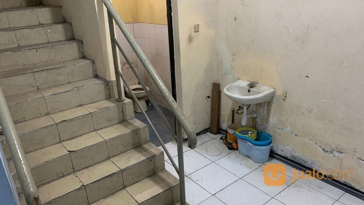 Ruko Gateway Kawasan Ramai Dekat Surabaya, Pepelegi Waru