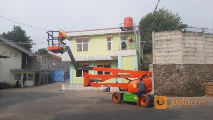 Pusat Boom Lift Bekasi , Cibitung , Cikarang , karawang dan Cikampek
