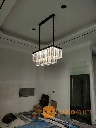 Jasa pasang dan cuci lampu kristal