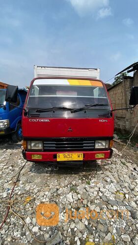 Mitsubishi Colt Diesel Ragasa 110 PS tahun 2003 4x2 Box Engkel