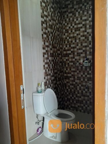 Rumah 2 lantai, asri, AC, kolam renang, one gate system, komplek cinere delta residence