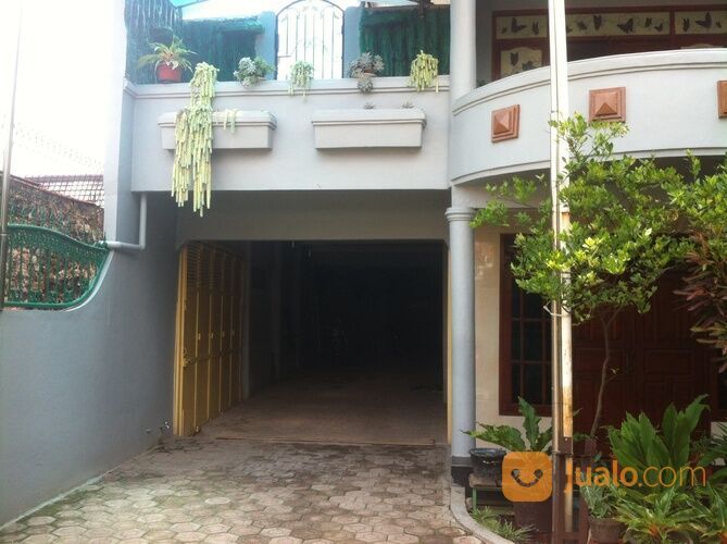 Rumah di Perum Margahayu Raya II Blok A 3, Bandung