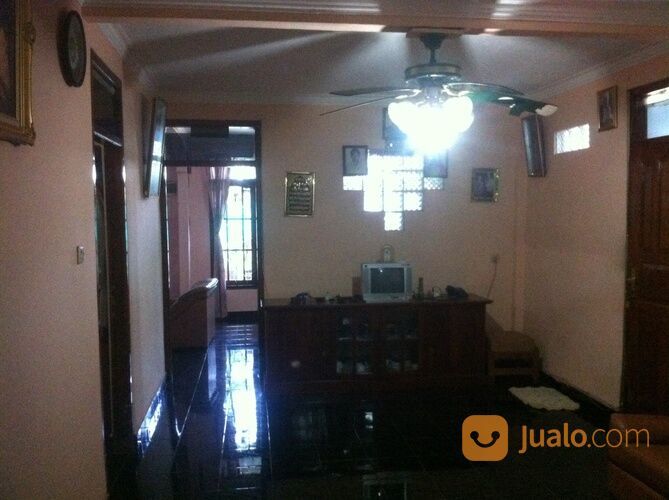 Rumah di Perum Margahayu Raya II Blok A 3, Bandung