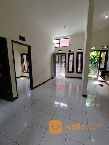 RUMAH SAWOJAJAR 2 JALAN KAPIWORO DEKAT SPBU SULFAT MALANG