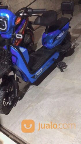 sepeda listrik merk GODA,Kondisi bekas seperti baru,lecet dikit",tinggal gas jalan