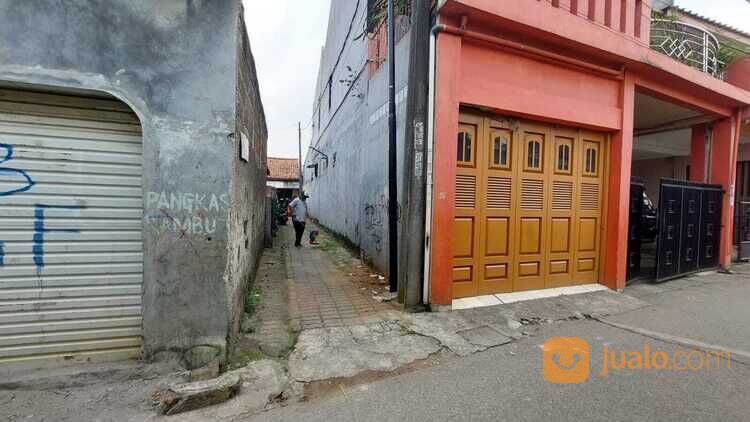 Kontrakan 11 Pintu Lokasi Strategis Kodau, Bekasi
