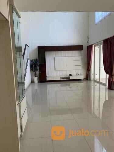 Rumah 2 Lantai Minimalis di Perumahan Elit Surabaya Barat - Alam Galaxy View jalan utama