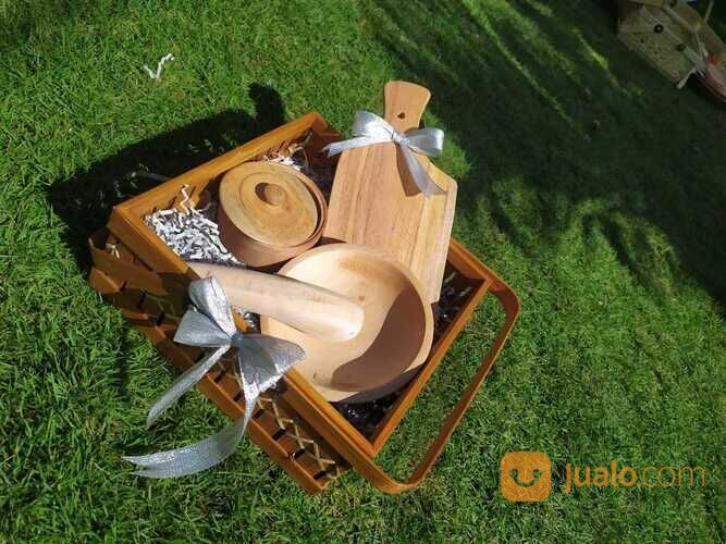 Hampers Peralatan Dapur Bahan Kayu/ Hampers Alat Masak /Hadiah Set- KOTAK COKLAT