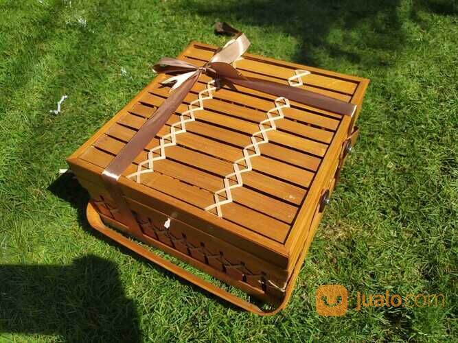 Hampers Peralatan Dapur Bahan Kayu/ Hampers Alat Masak /Hadiah Set- KOTAK COKLAT