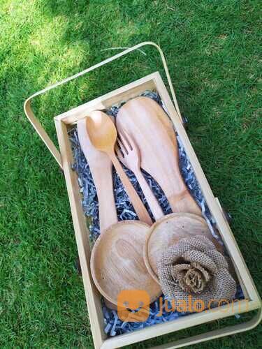 Hampers Lebaran/ Parcel Alat Makan Kayu/ Hampers Peralatan Dapur - KOTAK MOTOPORU