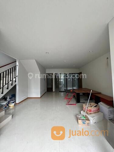 Rumah Greenwich Park Cluster Caelus BSD City