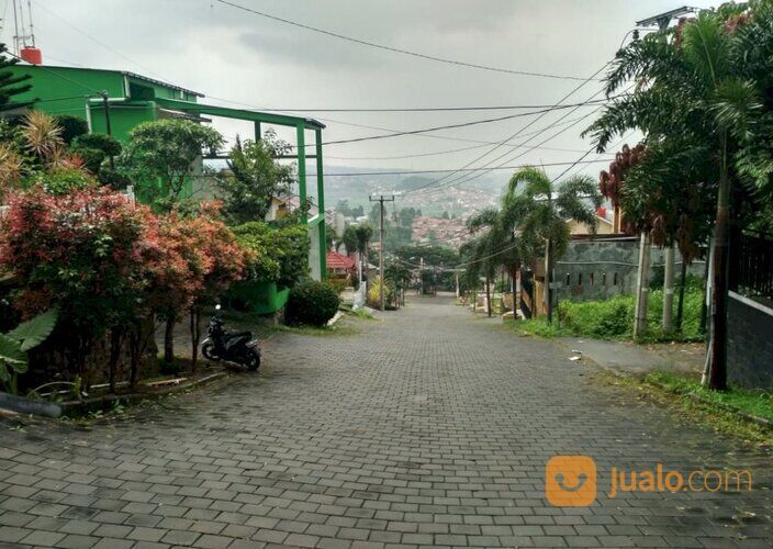 Rumah Villa Posisi Hook Murah Di Buana Hilltop View Residence Ujungberung Bandung Semi Furnish