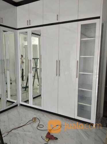 Jasa Tukang Bongkar / Pasang Furniture Profesional.