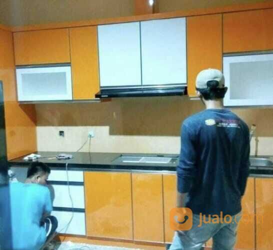 Jasa Tukang Bongkar / Pasang Furniture Profesional.