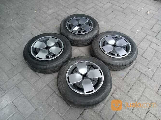 VELG MOBIL BEKAS MURAH KALENG WULING AIR EV RING 12 PCD 4x100 + BAN SURABAYA