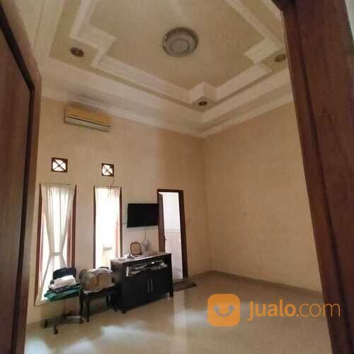 rumah tengah kota jl pamularsih raya