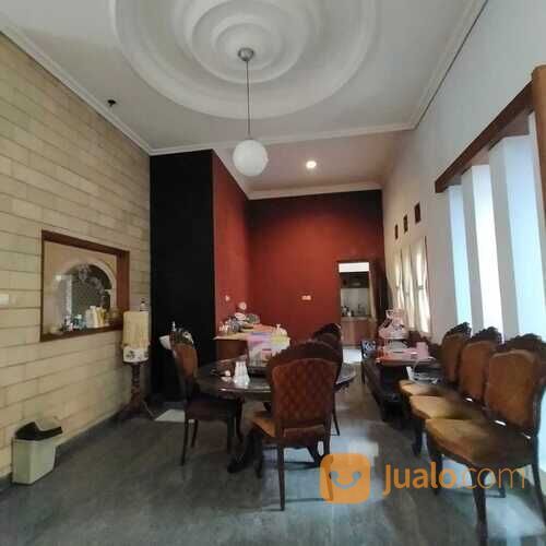 rumah tengah kota jl pamularsih raya