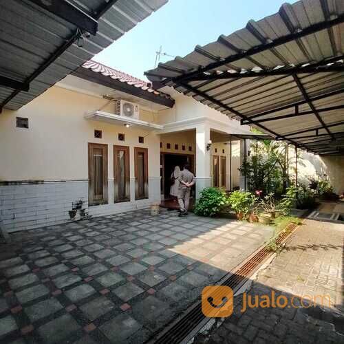 rumah tengah kota jl pamularsih raya