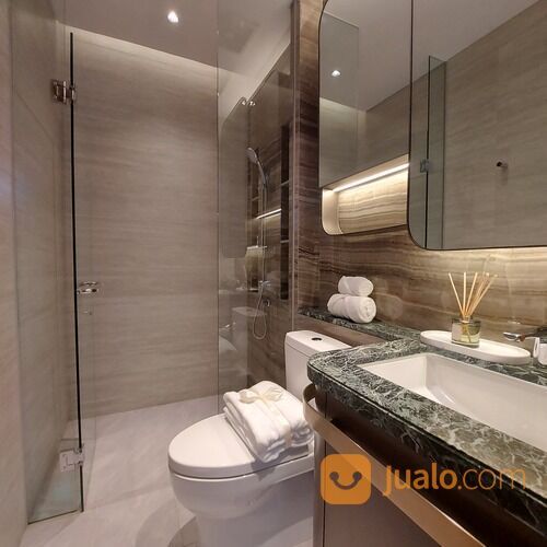 Layton Rumah Mewah Tercantik di Navapark BSD City