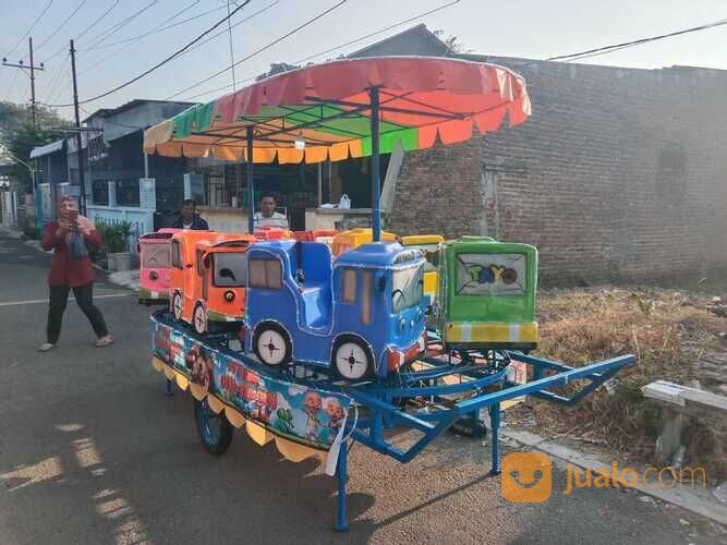 odong-odong kereta panggung tayo fiber