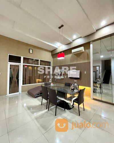 Rumah Komplek Cemara Asri Medan