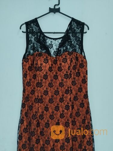 Dress Wanita Motif Bunga