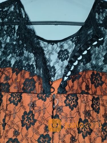 Dress Wanita Motif Bunga