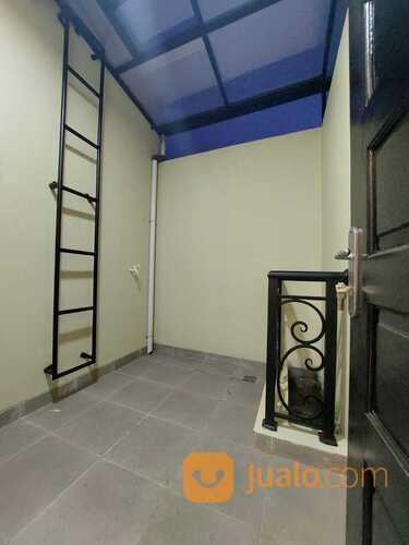 Rumah Mewah Desain Klasik Modern di Jagakarsa Jakarta