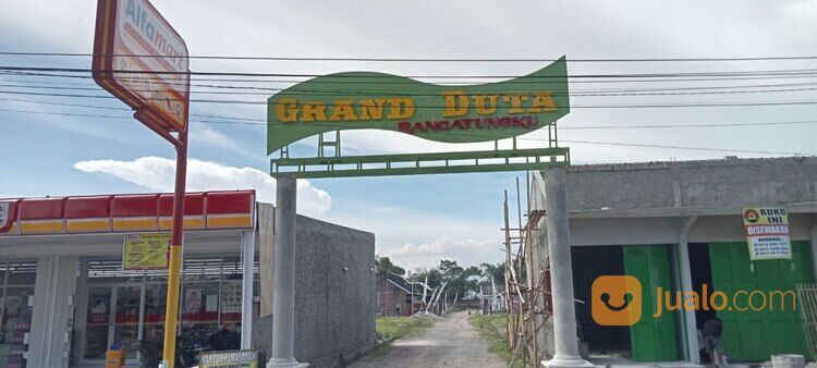 Perumahan dengan Row Jalan Utama 7 Meter di Bandung Selatan