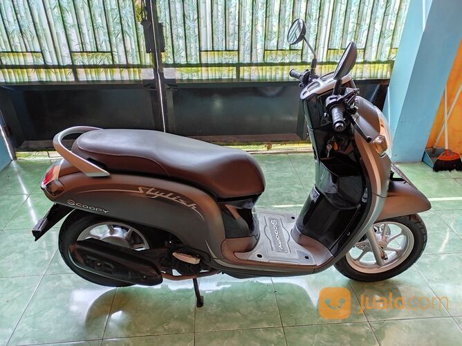 scoopy stylish 2019