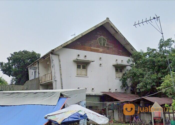 Rumah Tua di Jalan Empu Tantular Kawasan Darmo Surabaya