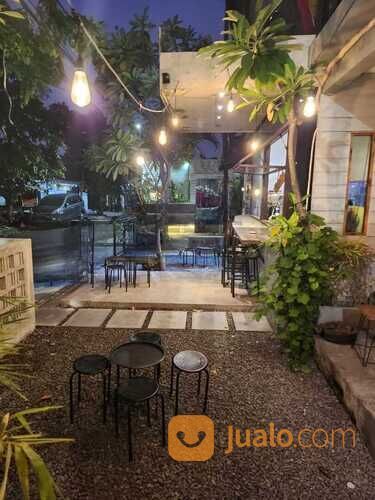 Mayjend Sungkono, Resto & Cafe Dekat, Komersil Area Persis 0 Jalan
