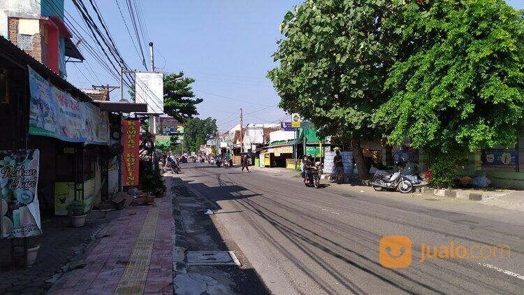 Tanah Jogja Kota, Kawasan Wisata Kampung Bule Prawirotaman