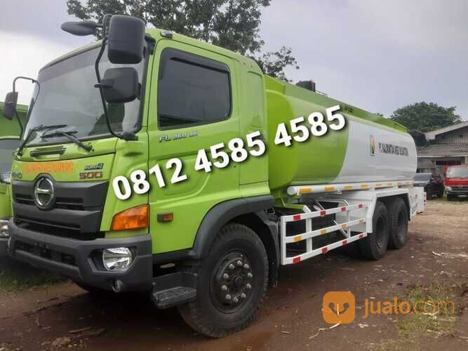 Truk Tangki Crude Palm Oil Minyak Sawit Mentah Tangki CPO 16000 Liter